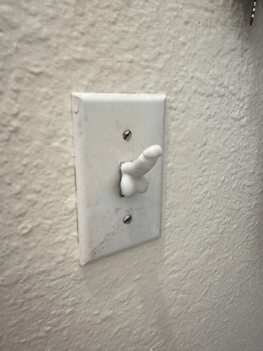 Funny white light - white,